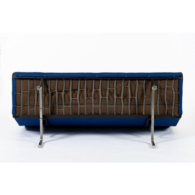 Mid Century Blue Sofa Compact by Eames for Herman Miller 1970s For Sale - Image 10 of 10