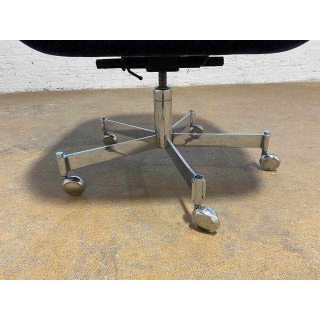 Ward Bennett Executive Desk Chair For Sale In Chicago - Image 6 of 8