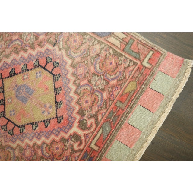 Late 20th Century Pair of Pink Vintage Mini 20th Century Rugs For Sale - Image 5 of 8