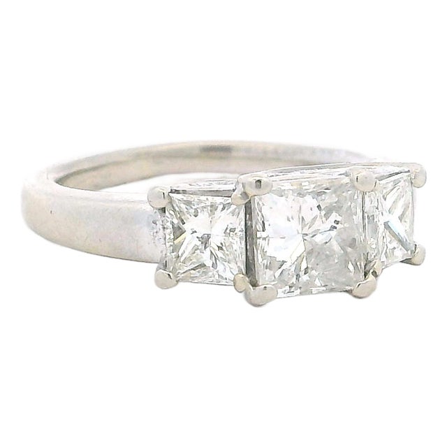 Vintage Three-Stone Princess Cut Diamond Ring, 14k White Gold, 1.75 Carats, Size 4.5 For Sale