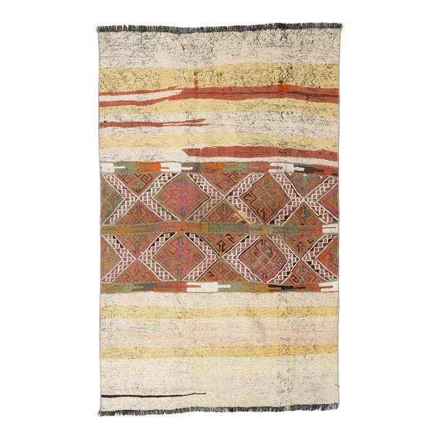 Vintage Decorative Turkish Kilim Rug - 3`2″ X 5`1″ For Sale