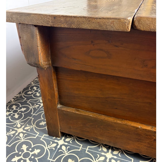 Wood 19th Century Korean Ssal-Duiji Rice Chest, 1890s For Sale - Image 7 of 18