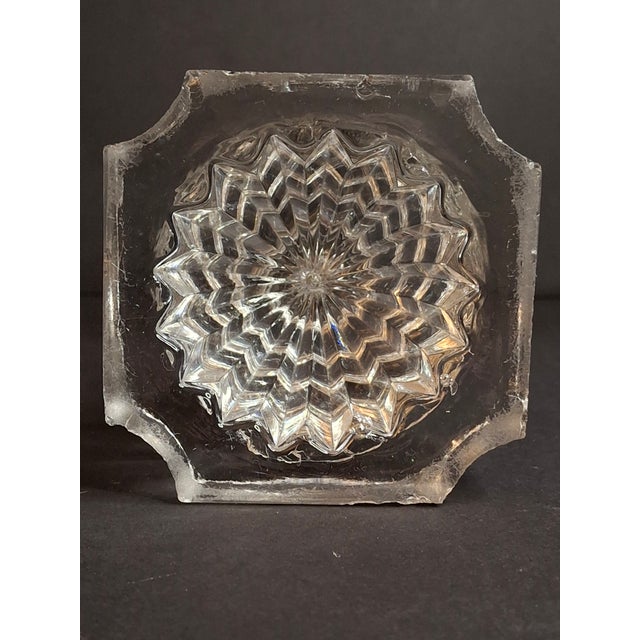 Transparent Rare Antique 1840 Eapg Flint Glass Whale Oil Lamp | Wheel-Etched Font & Starburst Base For Sale - Image 8 of 13