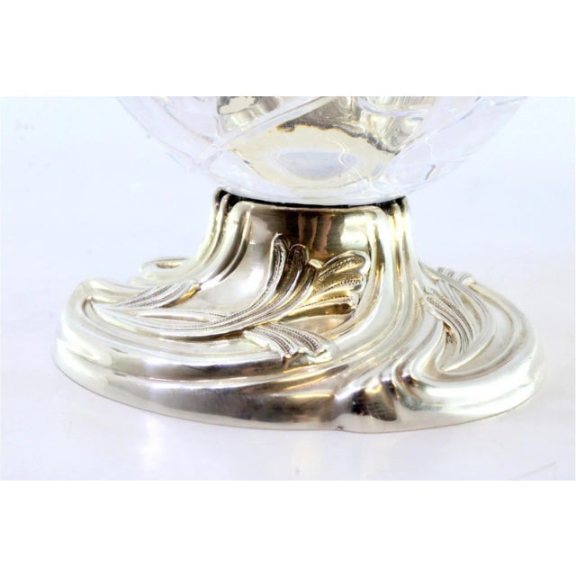 Silver Wine Jug in Cut Glass For Sale - Image 4 of 9