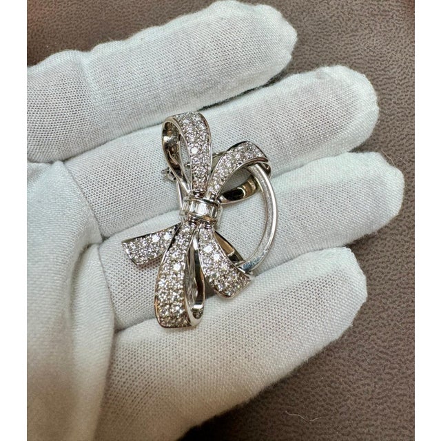 Vintage 2.55 Ct Diamond Bow Brooch Pin /Pendant in 18 K White Gold For Sale In New York - Image 6 of 18