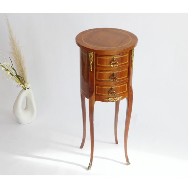 French Oval Louis XV Style Side Table, 1950s For Sale - Image 9 of 9