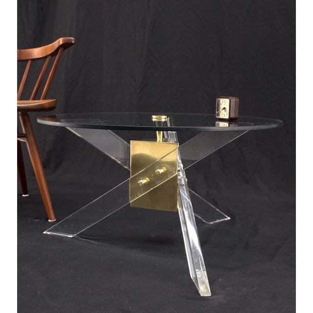 Brass & Lucite Round Glass Top Coffee Occasional Table Clean! For Sale - Image 6 of 16