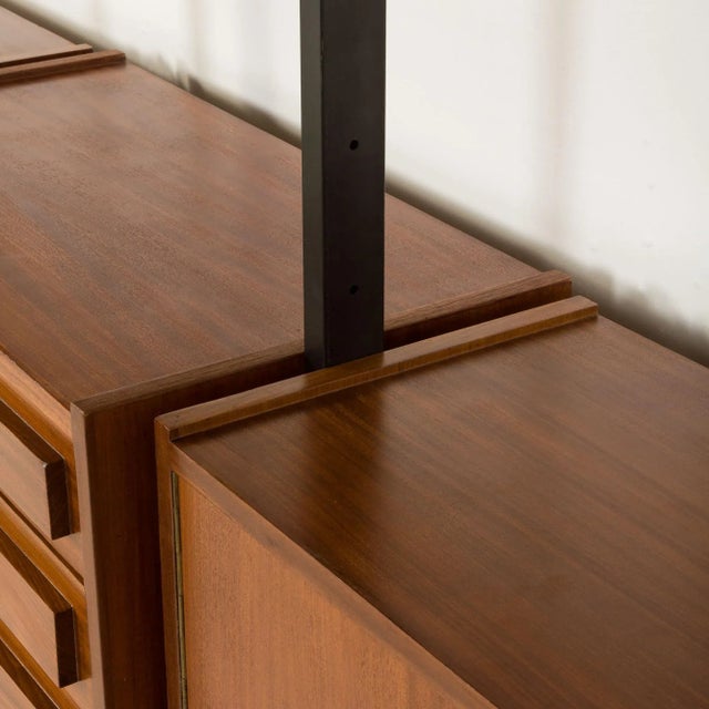 Mid-Century Modern Italian Floor-to-Celling Bookcase in the style of Franco Albini, Italy, 1960s For Sale - Image 13 of 18