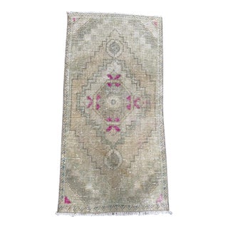 Turkish Yastik Rug 1'7" x 3' For Sale