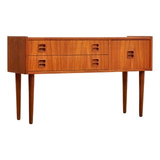 1960s Mid Century Small Danish Modern Teak Entryway Dresser For Sale