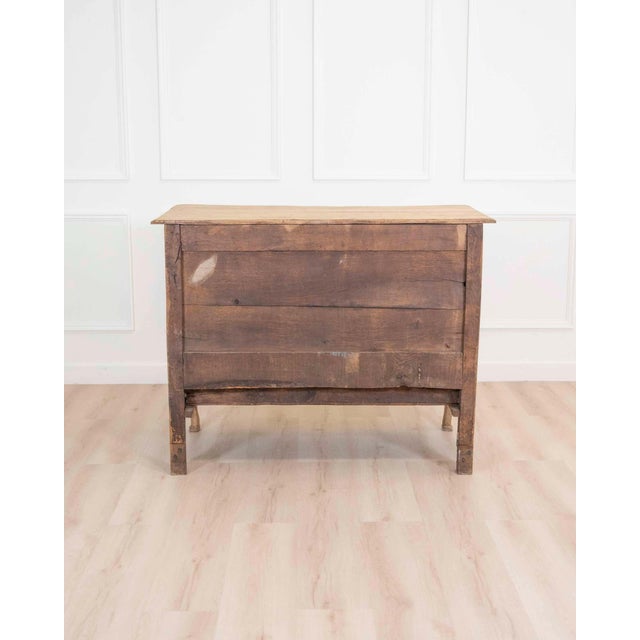 Wood French 18th Century Natural Oak Chest of Drawers For Sale - Image 7 of 8