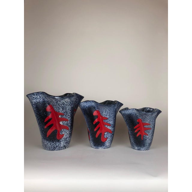 Vase set by Fernand Elchinger (1911-1975). Ferdinand Elchinger, son of the Elchinger Céramistes dynasty, which has been...