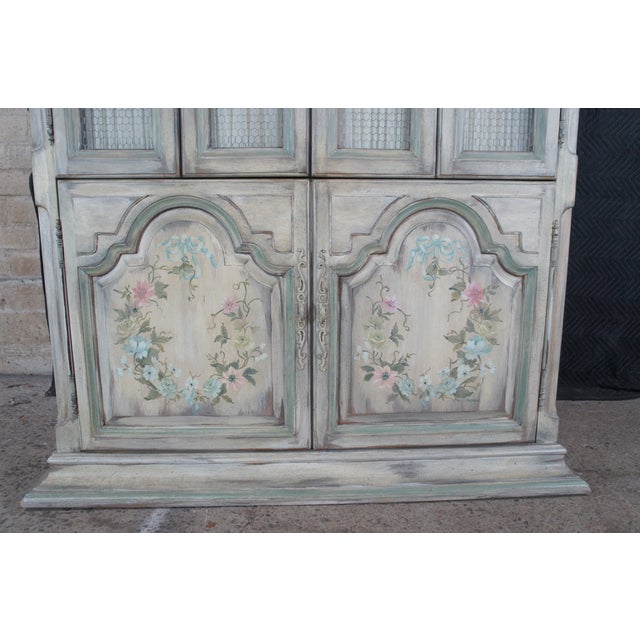 Wood Wellington Hall Painted French Provincial Illuminated Drybar Bar Cabinet For Sale - Image 7 of 17