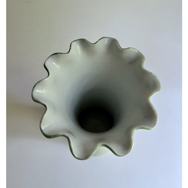 Circa 1900 Leonard Austria Roses Fluted Porcelain Vase For Sale - Image 12 of 17