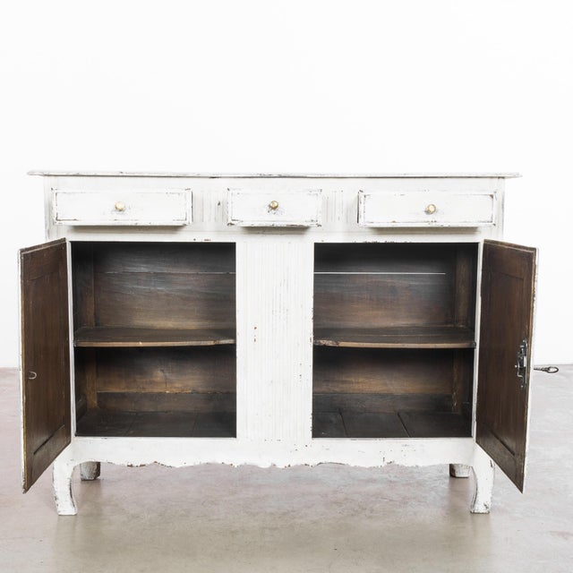 1880s French White Patinated Buffet For Sale In Greensboro - Image 6 of 12