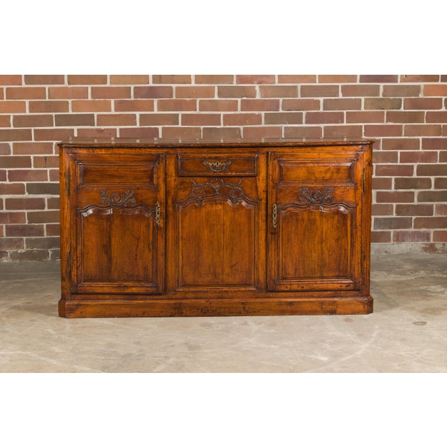 19th Century French 19th Century Carved Walnut Buffet with Two Doors and Single Drawer For Sale - Image 5 of 12
