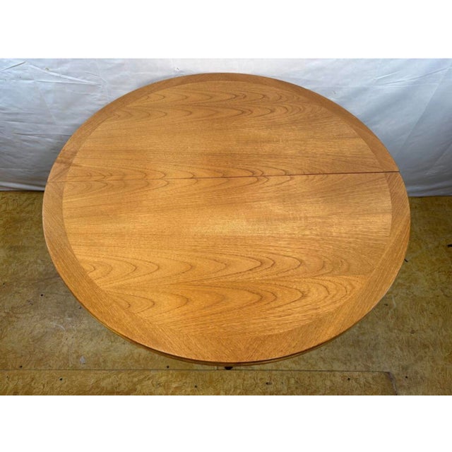 Parker Knoll Vintage Extending Round Dining Table in Teak by Parker Knoll, 1970 For Sale - Image 4 of 13