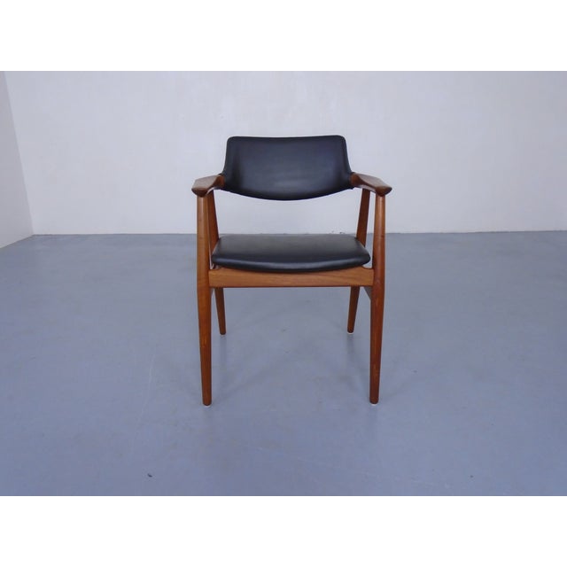 GM 11 Teak Armchair by Svend Aage Eriksen of Glostrup, Denmark, 1960s For Sale - Image 11 of 11
