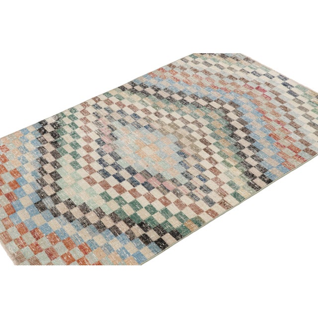 Rug & Kilim Vintage Zeki Müren Rug in Polychromatic Geometric Patterns, From Rug & Kilim For Sale - Image 4 of 8