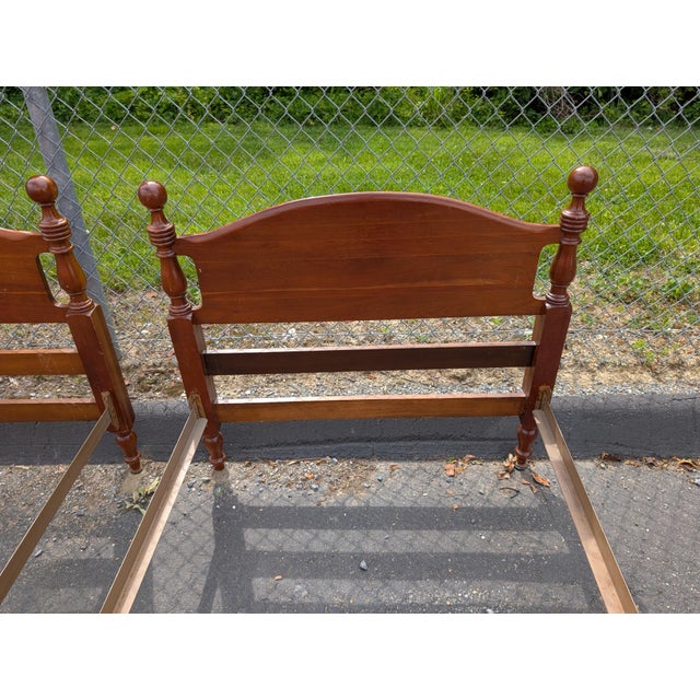 Vintage Cannonball American Colonial Carved Cherry Wood Twin Size Bedframe - A Pair For Sale - Image 10 of 11