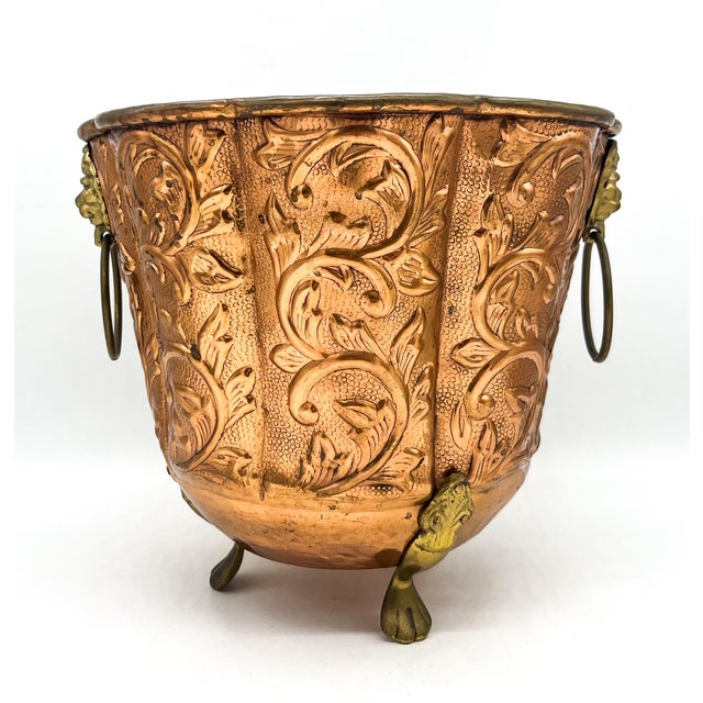 Late 20th Century Vintage Embossed Copper Planter / Cachepot With Lion Head Ring Handles & Paw Feet - English / French Country / Rustic European For Sale - Image 5 of 13