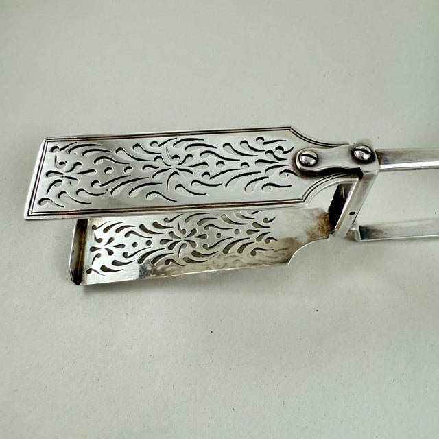 English Estate William Eaton English Sterling Silver Master Asparagus Tongs For Sale - Image 3 of 11