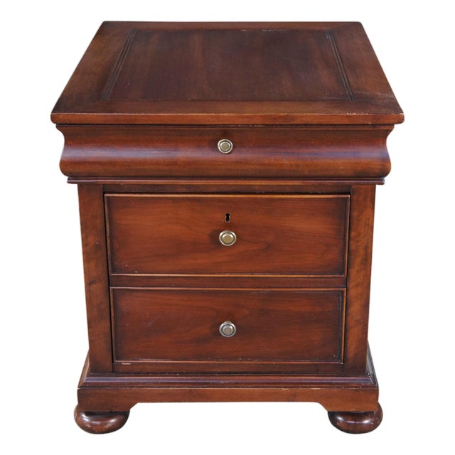 Vintage Hekman Georgian Style Cherry Two Drawer Locking File Cabinet Side Table For Sale
