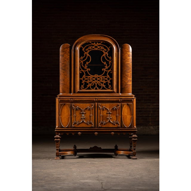 Rococo Vintage Rococo Revival Arched-Top Display Cabinet For Sale - Image 3 of 18