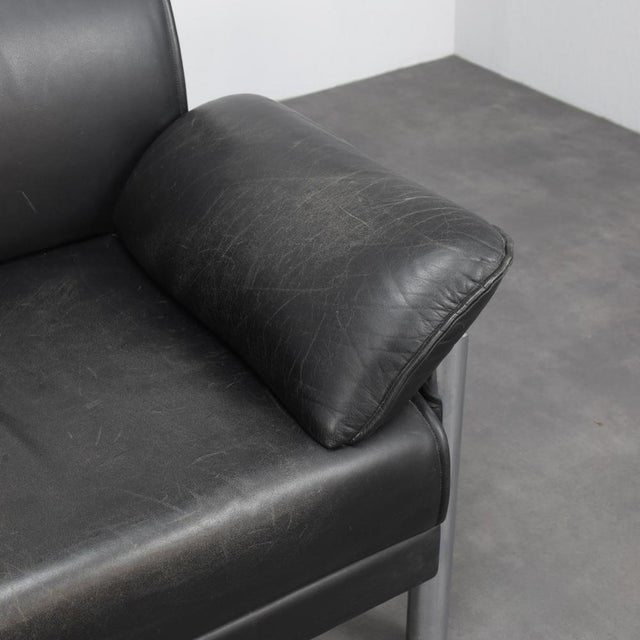 Black Italian Postmodern Lounge Chair in Leather and Chrome, 1980s For Sale - Image 8 of 9