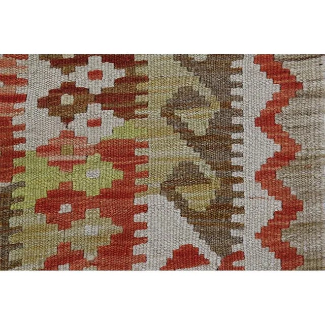 Gray Traditional Handwoven Turkish Kilim Area Rug 5'1" X 6'1" For Sale - Image 8 of 10