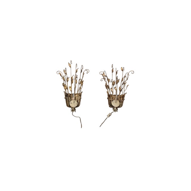 Hollywood Regency Vintage Pair of Italian Hollywood Regency Gilt Wall Sconces For Sale - Image 3 of 3