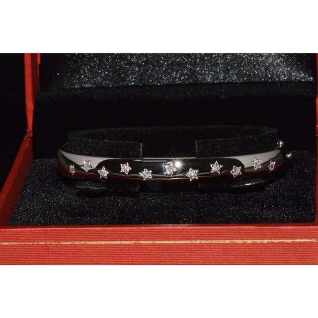 Designer Natural 0.35cts Diamond 18k Solid Gold Celestial Starburst Stacking Bangle For Sale - Image 12 of 15