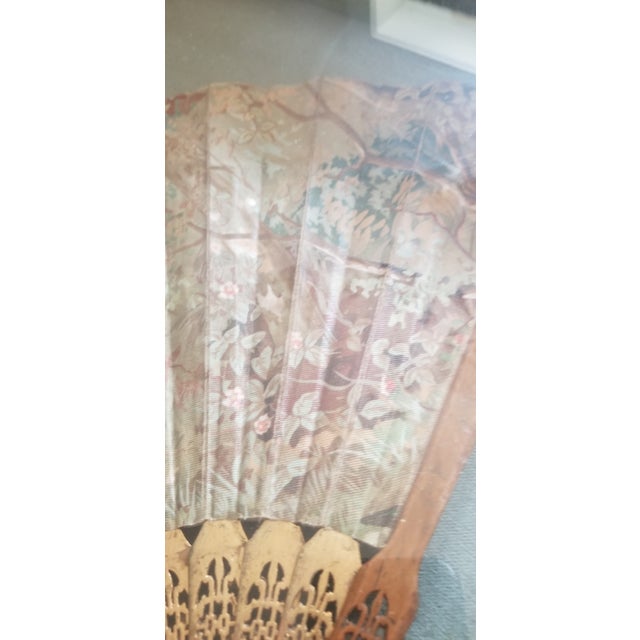 Camel Early 1900s Victorian Hand Fan in Glass Frame For Sale - Image 8 of 11