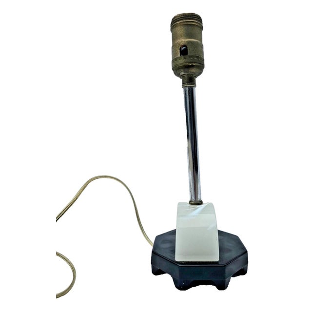 1930s Vintage 1930s Art Deco Black & White Slag Glass Lamp — Globe Specialty Co. For Sale - Image 5 of 12