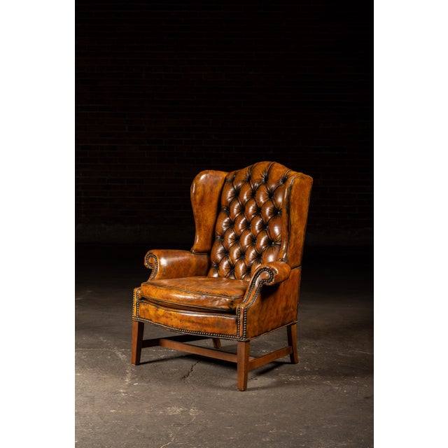 Traditional Mid 20th Century Tufted Leather Wingback Armchair in Amber For Sale - Image 3 of 9