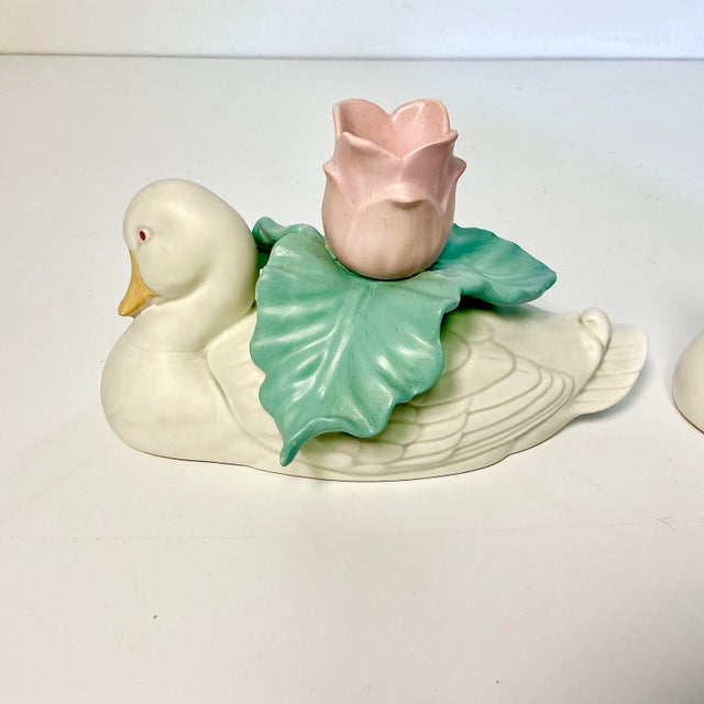 Pink 1970s Vintage Fitz & Floyd Coastal Americana Duck & Tulip Candleholders - A Pair - Easter For Sale - Image 8 of 15