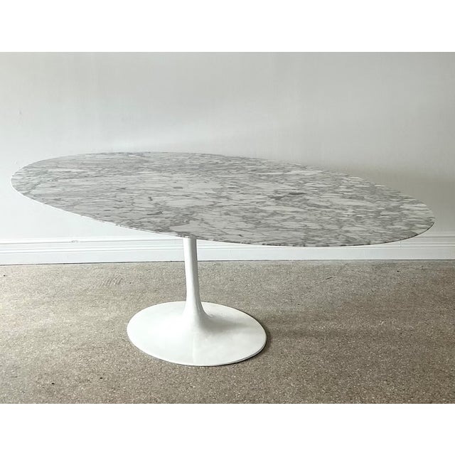 Vintage Marble Tulip Dining Table After Saarinen For Sale - Image 11 of 12