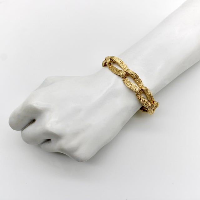 14k Gold Zelman & Friedman Vintage Textured Elongated Link Bracelet For Sale In Los Angeles - Image 6 of 9