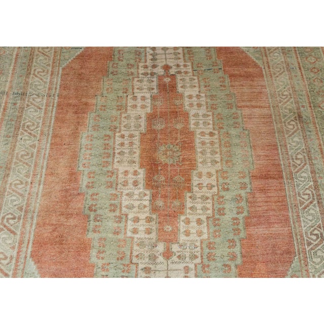 Turkish Vintage Rug 5'5" x 10'1" #21001 For Sale - Image 4 of 8