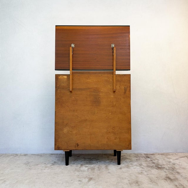 Walnut C Range Chest of Drawers with Mirror by John & Sylvia Reid for Stag, 1950s For Sale - Image 11 of 12