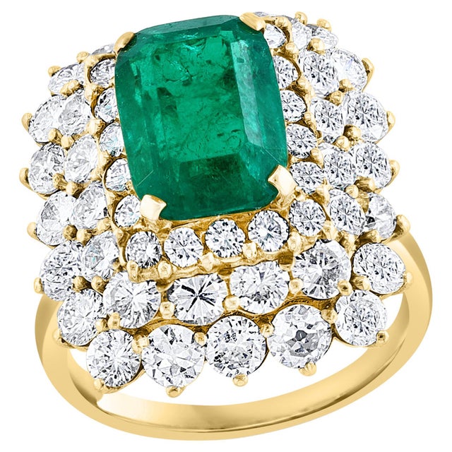 GIA Certified 3.41 Carat Cushion Cut Colombian Emerald & Diamond Ring 18K Y Gold For Sale - Image 15 of 18