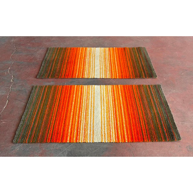 Small Rugs in Wool attributed to Desso, 1970s, Set of 2, in Very Good conditions. Designed 1970 to 1979