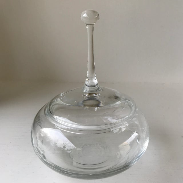1970s Signed Cone Flower Etched Clear Crystal Covered Candy Dish by Fitzgerald For Sale - Image 5 of 13