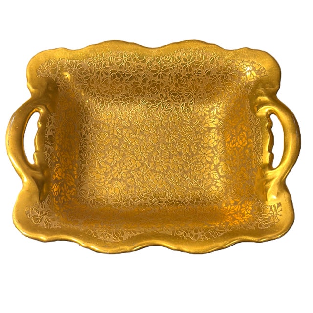 The "Rose & Daisy" pattern seen on this tray is one of Pickard's most famous and longest-running designs. The intricate...