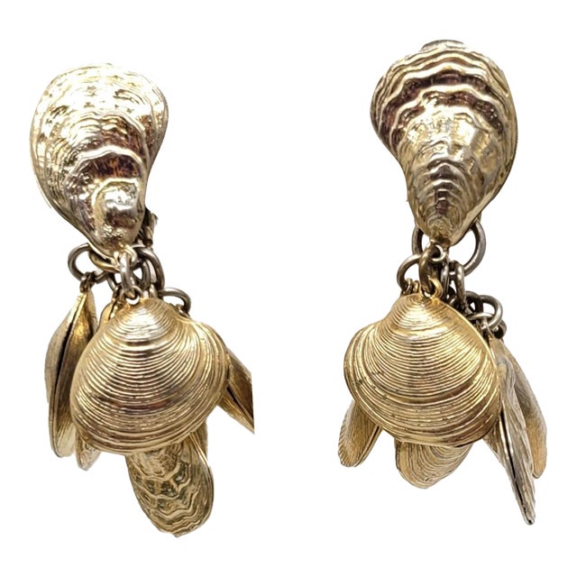 Vintage 1980 Signed Napier Goldtone Shell Cluster Dangle Clip Earrings - 2 Pieces For Sale