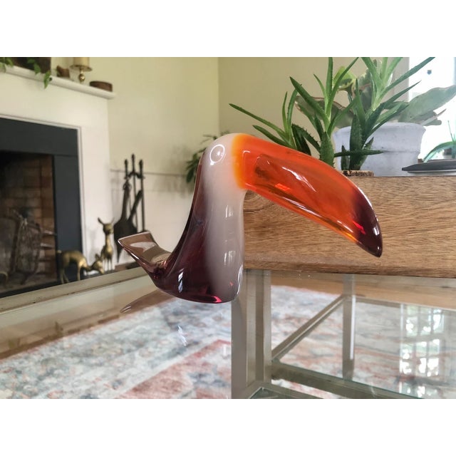 Mid-Century Modern Vintage Lucite Toucan Sculpture by Abraham Palatnik – Mid-Century Modern Brazilian Art For Sale - Image 3 of 10