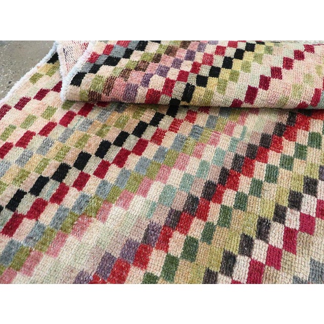 Galerie Shabab Collection Mid-20th Century Turkish Anatolian Accent Rug For Sale - Image 10 of 10