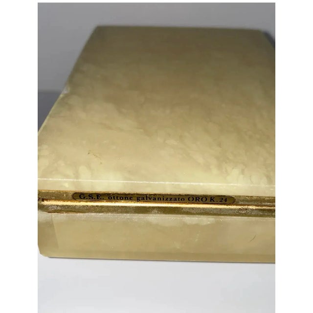 Mid 20th Century Vintage Mid-Century Italian Onyx & 24k Gold-Plated Brass Box by g.s.e., Signed “Oro k.24” For Sale - Image 5 of 9