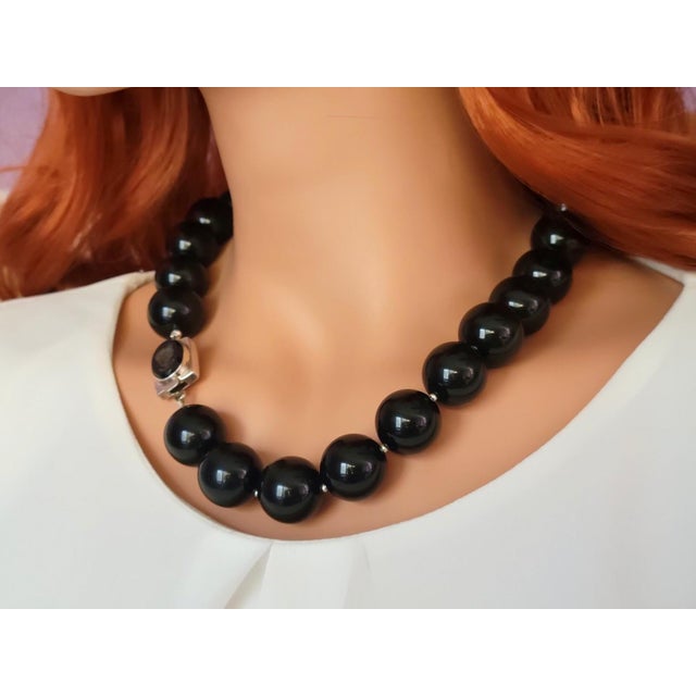 Onyx Vintage 21-Inch Black Obsidian Beaded Necklace With Onyx Cameo Clasp For Sale - Image 8 of 9