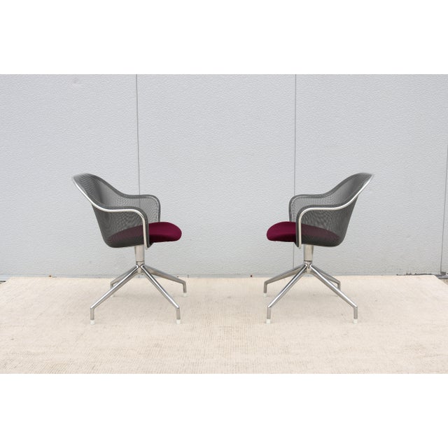 Italian Modern Antonio Citterio for B&b Italia Iuta Swivel Dining Chairs, a Pair For Sale - Image 11 of 18
